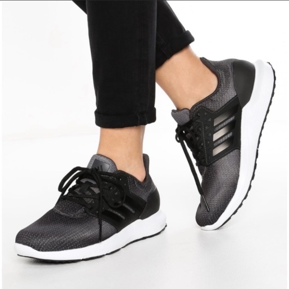 NWT Adidas Solyx running shoes charcoal - Picture 6 of 6